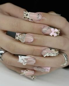 Pink Gyaru Aesthetic, Nail Inspo Coquette, Bow On Nails, Aries Nails, Nails Cheetah Print, Halloween Nails Inspo, Pink Gyaru, Nails Cheetah