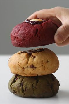 cookie dough cookie recipes Cool Cookies, Cookie Recipes Gourmet, Cupcakes Pretty, Amazing Cookie Recipes, Cookies Branding, Amazing Cookies, Baking Science, Cookie Business, Choux Pastry