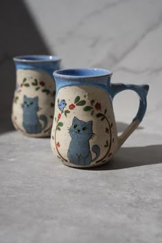 Preorder Cat Mug / Cat and Bird Ceramic Handmade Mug / Cat Gift / Cute Cat Mug - Etsy Bird Ceramic, Speckled Stoneware, Color Ceramic, Singing Bird, Traditional Pottery, Pretty Mugs, Blue Food, Handmade Mug, Clay Mugs