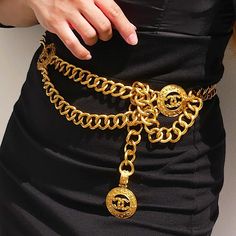 Rarechanelvintage Double Chain Medallion Belt A True Collector's Piece! Vintage Beauty! First Two Pics Taken From Online For Reference Only. Collection: 94 A - 1994 Fall Gold: 24k Gold Plated Size Or Dimension: Approx 95 Cm (Approx 37.5 In) When Laid Out - It Is Adjustable To Multiple Waist Sizes Since It Can Be Clipped Anywhere Condition: Great Used Condition For Being 30+ Years Old. Plating Wear On Links Pictured. Comes With: As Is Please Pay Attention To Pics As They Are Part Of The Description. Price Reflects Condition. Please Feel Free To Ask Any Questions! Luxury Gold Metal Chain Belt, Medallion Belt, Gold Belt, Chanel Accessories, Double Chain, Chain Belt, 30 Years Old, Plate Size, Vintage Chanel