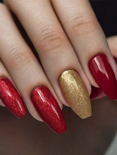 Kansas City Chiefs Makeup Ideas, Kc Chiefs Nails Simple, Superbowl Nails Chiefs, Kc Chiefs Nails Manicures, Kansas City Chiefs, Cool Nail Art