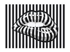 a black and white striped pattern with the shape of a mouth on it's side