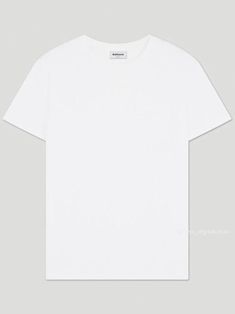 90s Shirts Graphic Tees, Kotak Bento, White Tees Outfit, Plain Tee Shirts, Plain White Shirt, Design Mockup Free, Plain White T Shirt, T Shirt Design Template, T Shirt Painting