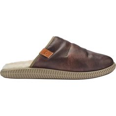 Leather Slippers For Men, Shearling Slippers, Soft Slippers, Go Outdoors, Leather Slippers, House Shoes, The Neighborhood, Leather Mules, Sleeping Bag