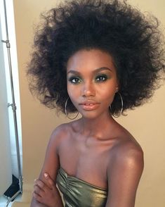 Beautiful Black Hair, Feminine Beauty, Makeup Trends, Makeup Inspiration, Tumblr Blog, Black Hair