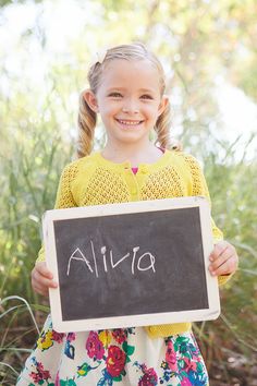 I love the photo traditions that surround back to school time! This tradition that we started a few years ago is a particular favorite of mine. 1st Day Of School Pictures, Kindergarten Graduation Pictures, Kindergarden Graduation, Kindergarten Graduation Party, Preschool Pictures, Photo School