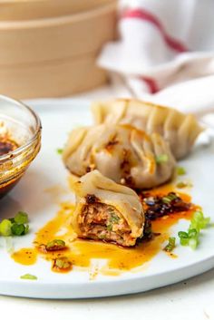 this easy recipe for juicy steamed chicken dumplings is the perfect appetizer to serve