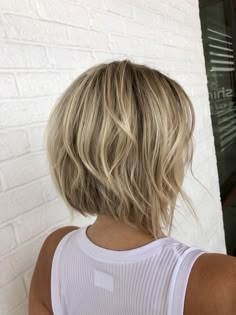 2024 Haircuts, Short Hairstyle Ideas, Hairstyles For Natural Hair, Protective Hairstyles For Natural Hair, Choppy Bob Hairstyles, Chin Length Hair, Bob Haircut For Fine Hair, Bob Hairstyles For Fine Hair, Mom Hairstyles