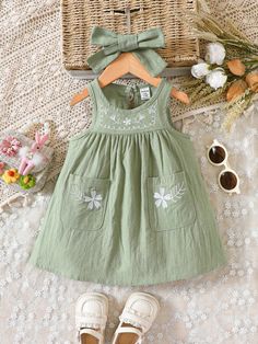 Mint Green  Collar Sleeveless Woven Fabric Floral Smock Embellished Non-Stretch  Baby Girls Clothing Baby Dress Embroidery, Girl Baby Clothes, Baby Clothes Patterns Sewing, Kids Dress Wear, Baby Dress Design, Baby Dress Patterns