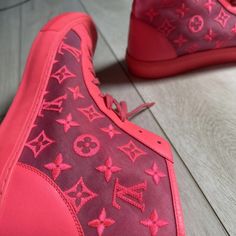 Louis Vuitton Men Sneakers Hardly Ever Worn Shoes Louis Vuitton, Men Sneakers, Louis Vuitton Shoes, Louis Vuitton Men, Shoes Color, Mens Shoes Sneakers, Men's Shoes, Shoes Sneakers, Louis Vuitton