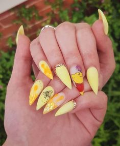 Disney Nail Designs, Disney Inspired Nails, Disney Acrylic Nails, Girls Nail Designs, Mickey Nails, Dragon Nails, Disney Nail