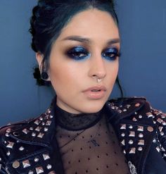 meltcosmetics Indie Aesthetic Makeup, Cute Indie Aesthetic, Lora Arellano, Hot Lipstick, Nails Matte, Melt Cosmetics, Eye Nails, Top Makeup Products