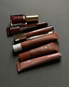 #lipstick #lipgloss #lipcare #liptint #lipcombo Brown Skin Makeup, Fancy Makeup, Lip Glosses, Lip Products