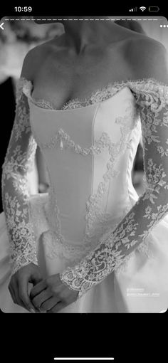 Wedding Dresses For Italy, Lace Arms Wedding Dress, Structured Wedding Dress With Sleeves, Vintage Elegant Wedding Dress, V Corset Wedding Dress, Drop Waist Wedding Dress Ball Gown, Corset Style Wedding Dress, Bella Swan Wedding Dress, Feminine Wedding Dress