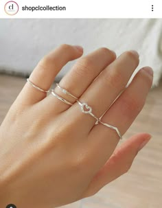 Trendy Jewelry Ideas, Hand Jewelry Rings, Silver Necklace Simple, Classy Jewelry, Jewelry Essentials, Time Quotes, Pretty Bracelets, Rings For Girls