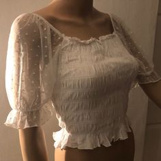 White Summer Light Weight Stretchy Crop Top With Medium Lace Puffy Sleeves, Size M (Stretchy, Can Fit Xs And S Too - As Seen In Image), New Cute Fitted White Blouse, White Fitted Cute Blouse, White Feminine Crop Top With Puff Sleeves, Pink Lace Crop Top, Peach Crop Top, Stretchy Crop Tops, Black Lace Crop Top, Crop Top Tees, Summer Crop Tops