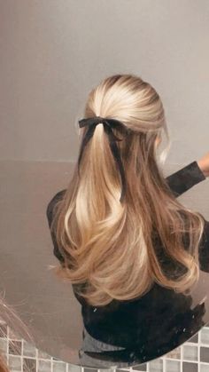 Updo Hairstyles, Long Blonde, Long Blonde Hair, Dream Hair, Perfect Style, Aesthetic Hair