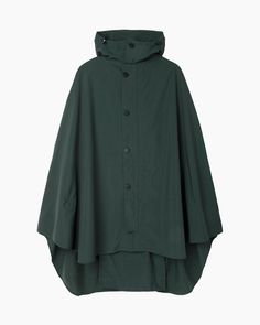 POSTALCO / Rain Cape Stylish Raincoats, Waterproof Poncho, Rain Cape, Coat Pattern Sewing, Coat Street Style, Plain Outfits, Hooded Raincoat