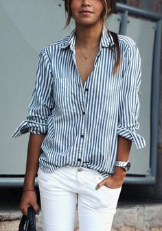 . Witte Jeans Outfit, Vertical Striped Blouse, Blue Striped Shirt, Bohol, Mode Casual, Cooler Look, Striped Long Sleeve Shirt, Mode Inspo, Looks Style