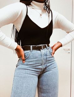 Light Jeans Outfit, Casual Winter Outfit, Casual Outfits Fashion, Inspo Instagram, Light Jeans, Looks Chic, Outfit Inspo Fall, Outfit Goals