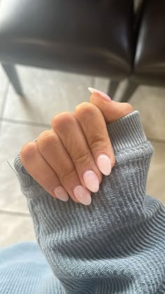 Simple Almond Acrylic Nails, Basic Nails Ideas, Rounded Acrylic Nails, Acrylic Nails Almond Shape, Hoco Nails, Teen Nails, Hottest Nail Trends, Milky Nails, Plain Nails