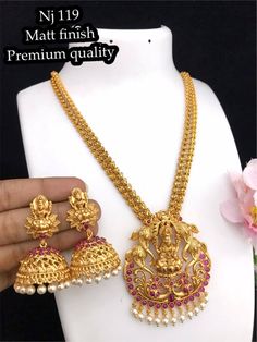 Laxmi Devi Gold Locket, Gundla Mala, Lakshmi Devi, Gold Pearl Jewelry, Gold Necklace Indian, Temple Jewelry, Gold Necklace Simple, Necklace Indian