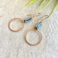 Attract good feeling vibes in these simple copper and abalone hoop earrings. Classic enough to wear everyday and elegant enough to make a statement. These symbolic copper healing earrings are perfect as a meaningful birthday, Mother's Day, or self-care gift for anyone who loves boho tribal chic jewelry. Abalone will vary slightly in size, shape and color due to the nature of each shell. Designed and handmade by Native American artist/designer Loren Lavine, in her California studio, these earring Modern Boho Style, Eco Friendly Gift Wrapping, Abalone Earrings, French Hook Earrings, Earrings Classic, Native American Artists, Chic Jewelry, Wire Earrings, Modern Earrings