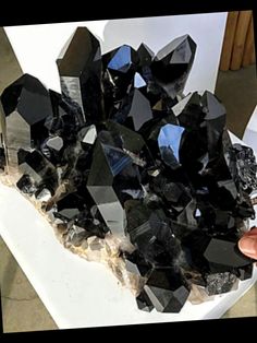 Black Life, Crystals Stones, Crystal Therapy, Rock Decor, Mineral Stone, Minerals And Gemstones