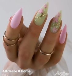 Green Pink Gold Nails, Light Green And Pink Nails, Light Pink And Green Nails, Light Green Nail Ideas, Light Green Nails, Rose Quartz Nails, Quartz Nails, Bridesmaids Nails, April Nails