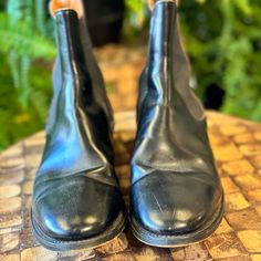 Women’s Vintage Black Leather Chelsea Boot- Made In England From My Research The Brand Leads Me To Marlborough- This Boot Was Fashioned As The “Beatles” Boots Such A Great Quality Shoe, They Feel Like New On. The Size States 8b But They Are A Solid 8 1/2 #Chelseaboot #Blackboot #70s #Classic All Vintage Items Are Final Sale Unless Grossly Misrepresented. Please Be Sure To Check All Measurements, Descriptions And Photos To Ensure You'll Be Happy With Your Purchase. Due To The Nature Of Vintage And Pre-Loved Clothing, There May Be Some Imperfections. Beatles Boots, Beatle Boots, Black Leather Chelsea Boots, Leather Chelsea Boots, Chelsea Boot, The Beatles, The Nature, Boots Booties, Vintage Black