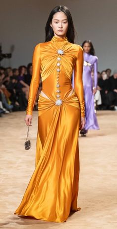 Cloth Inspiration, Fancy Gown, Fancy Gowns, 2024 Outfits, Fashion Gowns, Paco Rabanne, Winter 2023, Red Carpet Looks