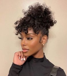 Curly Hair Upstyles Natural, Fancy Afro Hairstyles, Fancy Natural Hairstyles Black Women, Short 3c Curly Hairstyles, Wide Headband Hairstyles, Fall Natural Hairstyles, Natural Curly Hairstyles For Black Women, 4c Styles, Quick Styles