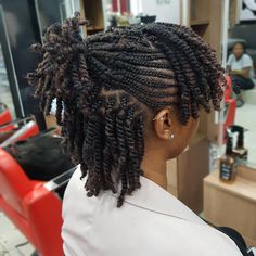 Natural Twist Updos For Black Women, Natural Hair Weaving Style, Natural Twist Hairstyles For Black Women, Natural Hair Twists Protective, Natural Twist Styles, Natural Twist Hairstyles, Twist Hairstyles For Natural Hair, Natural Hair Twist Styles, Natural Hair Flat Twist