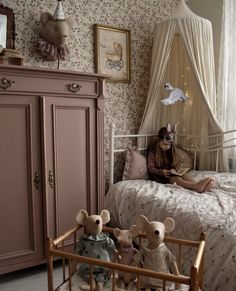 Whimsical Vintage Home, Whimsical Vintage Nursery, Cottagecore Nursery Fairy, Toddler Girl Vintage Bedroom, Vintage Cottage Interior Design, Enchanted Nursery Theme, Cottagecore Toddler Room, Cottage Core Toddler Room, Wallpaper Bottom Half Of Wall