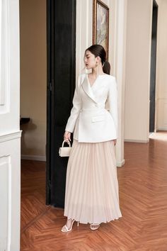 Tana Pleated Skirt MEAN BLVD Long Flared Skirt, Elegant Outfit Classy, Mean Blvd, Cotton Midi Skirt, Brocade Dresses, Skirt Design, Elegant Outfit, Skirt Outfits, Outerwear Women