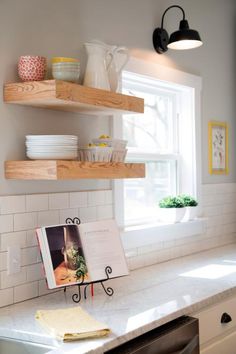 the kitchen is clean and ready to be used as a place for pictures or photos