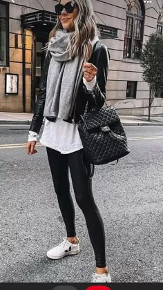 Outfits Leggins, Look Legging, Mode Casual, Trendy Fall Outfits, Casual Winter Outfits, 가을 패션, Fall Fashion Outfits, Outfits Casual, Casual Fall Outfits