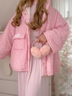 Winter Princess, Baby Pink Aesthetic, Effortlessly Chic Outfits, Fashionista Clothes, Pinterest Girls, Pink Outfits, Hijab Style, Girly Outfits, Elegant Outfit