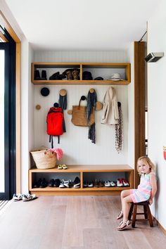 Alice and LoisFavorite Mudrooms Roundup - Alice and Lois Bag Cupboard, Bush House, Cloak Room, Mud Room Entry, Studio House, Hallway Entrance, Mudroom Entryway, Entry Ideas, Hallway Inspiration