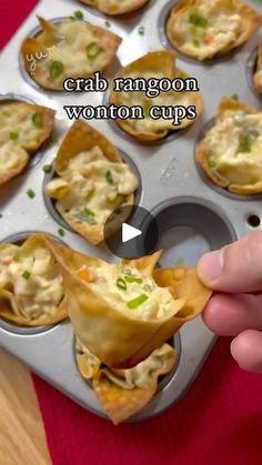 Crab Rangoon Filling, Crab Wontons, Rangoon Recipe, Wonton Cups, Creamy Crab, Wonton Recipes, Crab Rangoon, Best Appetizer Recipes