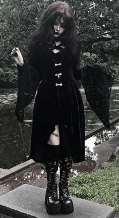 #goth #emo #scene #black #style #white #baddie Trad Goth Outfits, Goth Club, Goth Subculture, Trad Goth, Alt Outfits