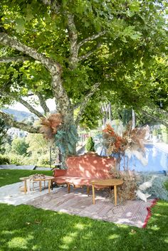 Destination Wedding, Lake Como, Outdoor Seating, Summer Elegance, Tree-Shaded Decor, Relaxed Luxury