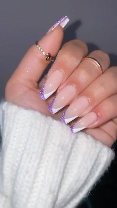 Cute Medium Coffin Acrylic Nails, V Tip Nails Square, Purple Nails Coffin Medium, Dip Nails Long, Nail Ideas Coffin Medium, Nails From Prom, Simple Nail Looks, Nail Styles For Short Nails, Simple Medium Acrylic Nails