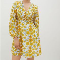 Vera For Anthropologie Buttercup Mini Dress Size Small New Without Tags Yellow Sundress, Yellow Floral Dress, Library Of Congress, 50 Fashion, Long Sleeve Mini, Anthropologie Dress, Unique Dresses, Anthropologie Dresses, Long Sleeve Mini Dress