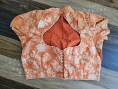 Benarasi Blouse – VAVS WOMENS STOP Latest Blouse Patterns, Benarasi Blouse, Gold Blouse Designs, Floral Blouse Designs, 50 Blouse Designs, Blouse Designs Catalogue, Latest Blouse Designs Pattern, Traditional Blouse Designs, Latest Model Blouse Designs