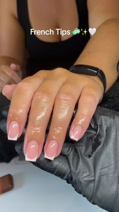 Short French Tip Nails, Gel Nails French, French Tip Acrylic Nails, French Acrylic Nails, Casual Nails