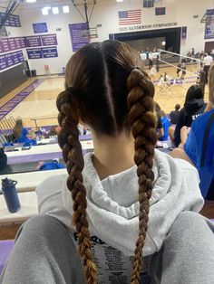 Cute hairstyle for volleyball #hair #hairstyles #volleyball Volleyball Hairstyles Slick Back, Vollyball Girls Hairstyles, Hairstyle Volleyball, Libero Hairstyles, Volleyball Pigtails, Volleyball Hairstyles Pigtails, Volleyball Hair Ideas, Handball Hairstyles, Volleyball Tournament Hairstyles