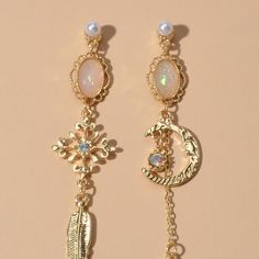 Beautiful Mismatched Gold Star And Moon Earrings With Crystal And Pearl Accents! Approximate Length 3.3" Faberge Jewelry, Moon Decor, Earring Trends, Retro Jewelry, Summer Earring, Pearl Gemstone, Fantasy Jewelry, Lovely Earrings, Moon Earrings