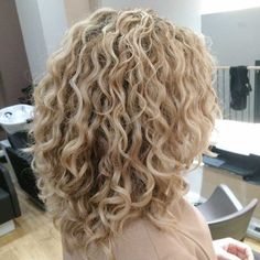 Natural Curly Hair Cuts, Medium Length Curly Hair, Haircuts For Curly Hair, Wavy Curly Hair, Hair Affair, Curly Hair Inspiration