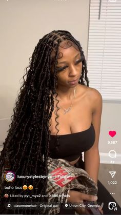 Boho Loc Hairstyles, Butterfly Locs With Curls At The End, Boho Soft Locs Black Women, Brown Soft Locs, Boho Locs Black Women, Boho Soft Locs, Vacation Hairstyles For Black Women, Styles For Hair